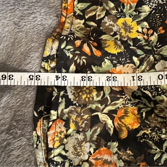 NWT Knotsisters Kortnee Elaine Floral dress. Very sheer material. - Picture 5 of 10